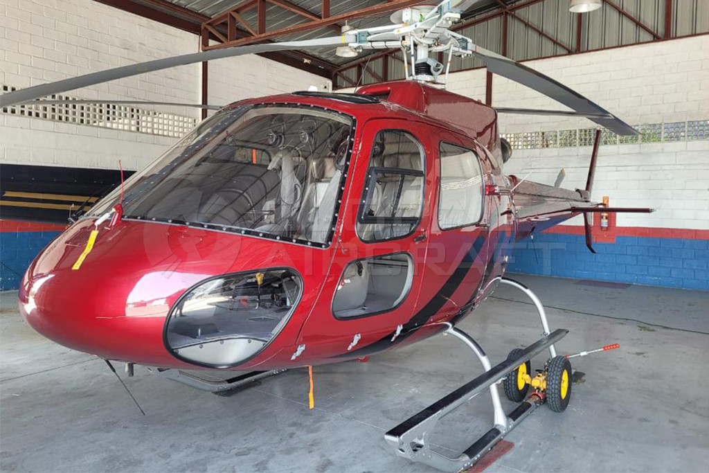 EUROCOPTER AS350 B2 ESQUILO 2013