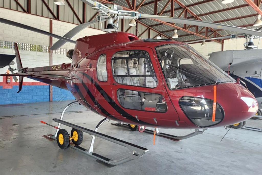 EUROCOPTER AS350 B2 ESQUILO 2013
